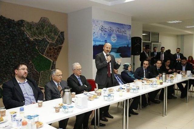 Sultangazili Sağlıkçılar, 14 Mart Tıp Bayramı’nda Buluştu 1