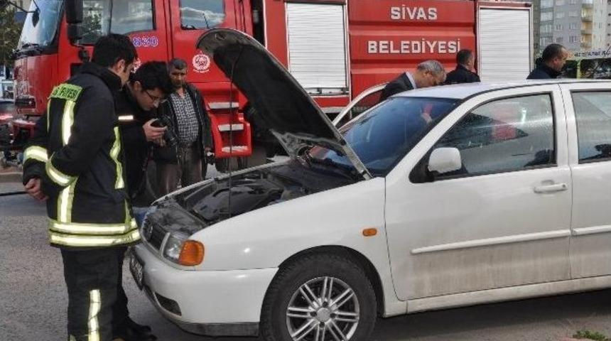 Park Halindeki Otomobilden Sızan Gaz Paniğe Sebep Oldu