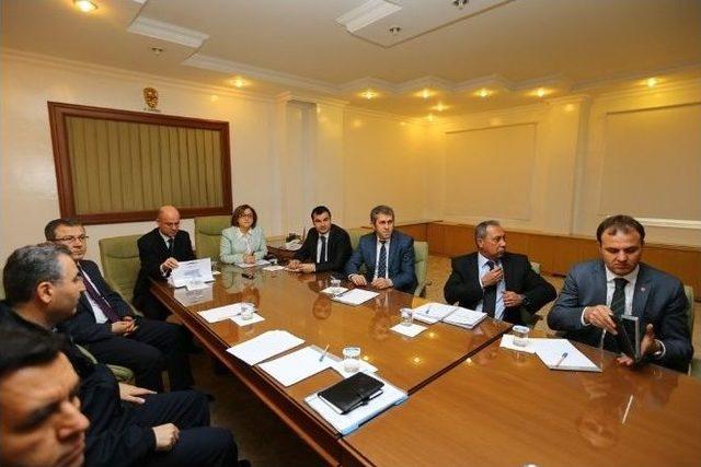 Gaziantep&rsquo;in Trafik Sorunu Masaya Yatırıldı 2