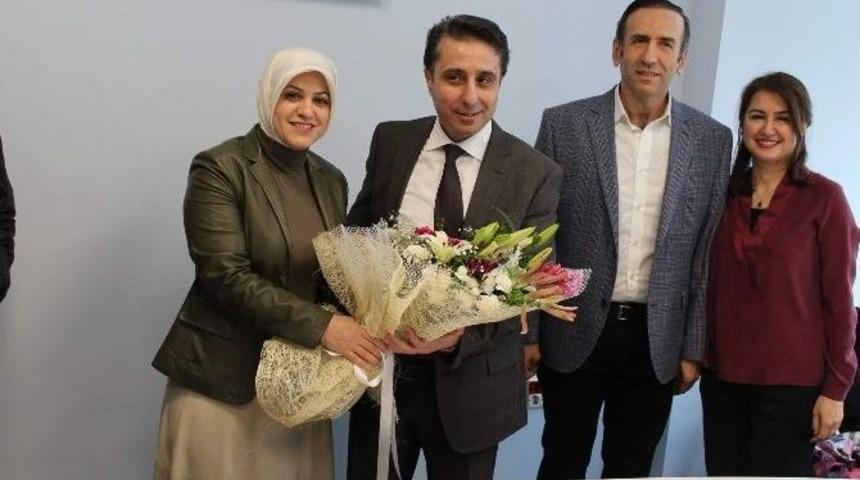 Ak Parti Trabzon Milletvekili Aday Adayı Ayşe Sula K&ouml;seoğlu Doktorları Unutmadı