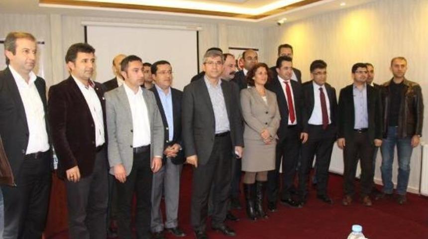 Batman'da Toplanan B&ouml;lge Baroları: &Ccedil;atışmasızlık, Barışa D&ouml;n&uuml;şmelidir"