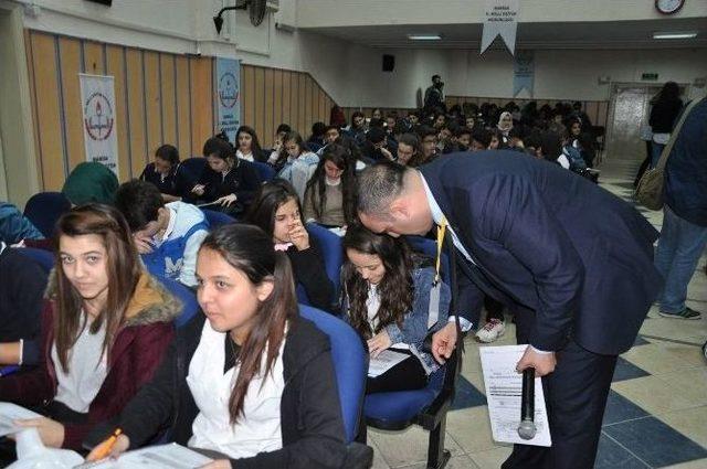 Öğrencilere ’parayı Yönetebilme’ Eğitimi Verildi