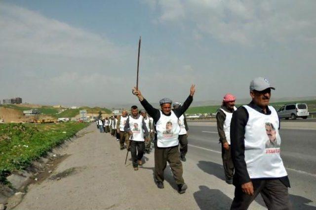 'öcalan'a Özgürlük' Için Cizre'den Diyarbakır'a Yürüyüş Başlatıldı