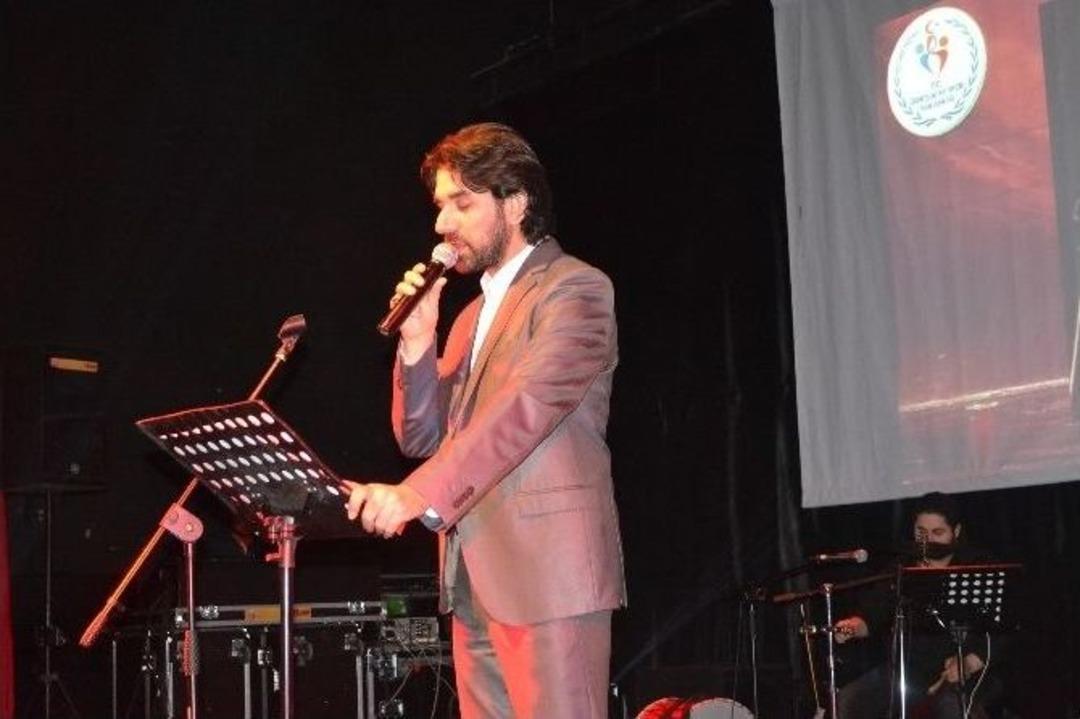 &ldquo;bir Hilal Uğruna &Ccedil;anakkale&rdquo; Adlı Program Bilecik&rsquo;te Ger&ccedil;ekleştirildi