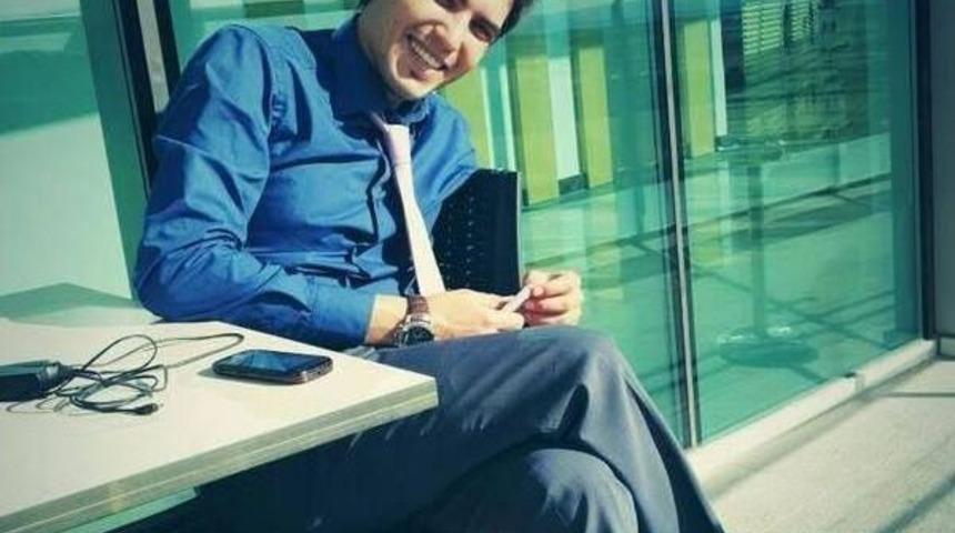 &lsquo;Benim I&ccedil;in Bittin&rsquo; Mesajı Yazıp, Falezlerden Atladı