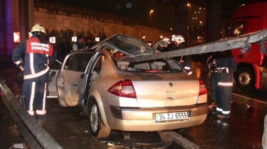 Bariyer Otomobile Ok Gibi Saplandı:1 Yaralı