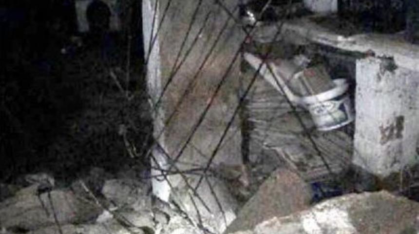 Evine &Ccedil;ıkarken Merdiven &Ccedil;&ouml;kt&uuml;