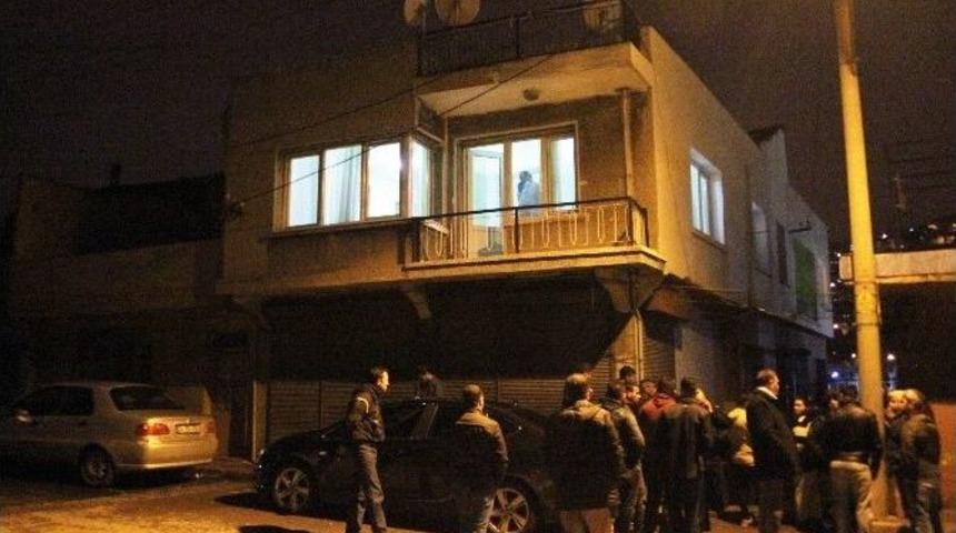 İzmir&rsquo;de Bir Kadın Boğularak &Ouml;ld&uuml;r&uuml;ld&uuml;