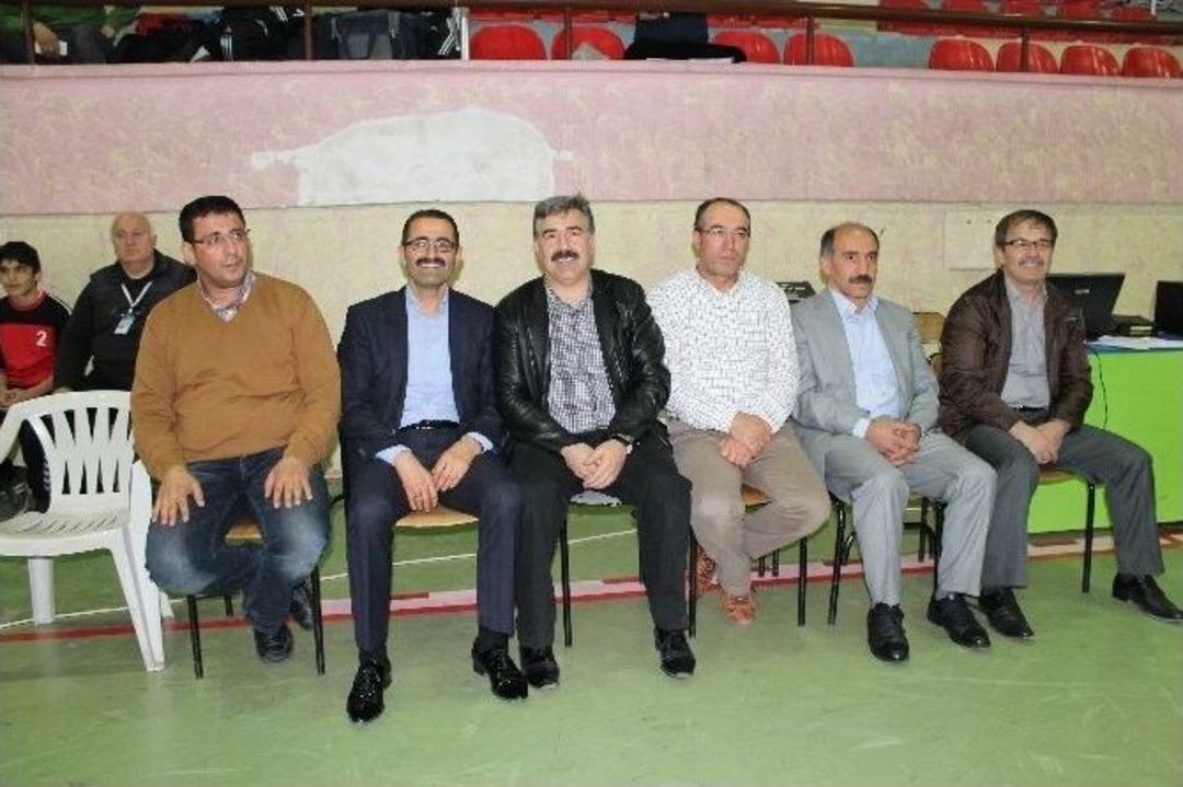 G&uuml;reş Grup M&uuml;sabakaları Niğde&rsquo;de Yapıldı