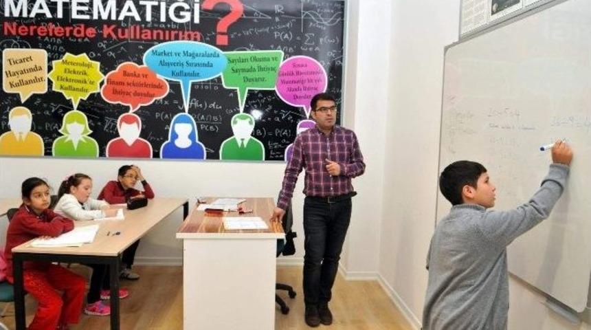 Başkan T&uuml;t&uuml;nc&uuml;&rsquo;den &Ccedil;ocuklara Et&uuml;t Merkezi