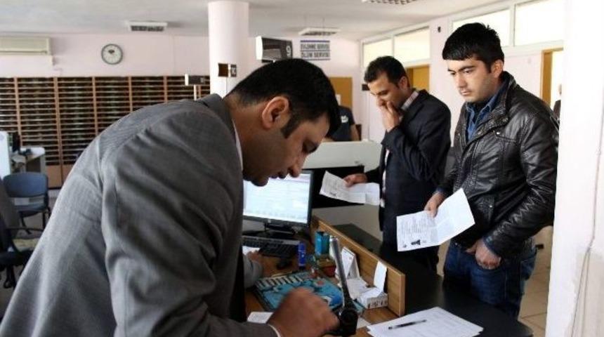 Ygs&rsquo;de &Ouml;ğrenciler Kimlik Telaşı Yaşadı