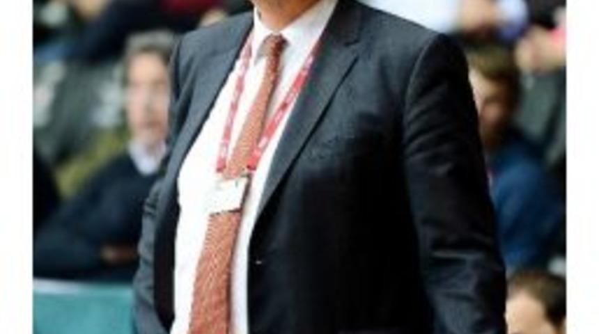 Ataman&rsquo;dan Beşiktaş Taraftarına &lsquo;kupalı&rsquo; Cevap