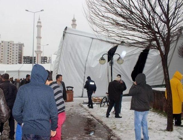 Tarım Fuarı Çadırında Göçük: 1 Yaralı