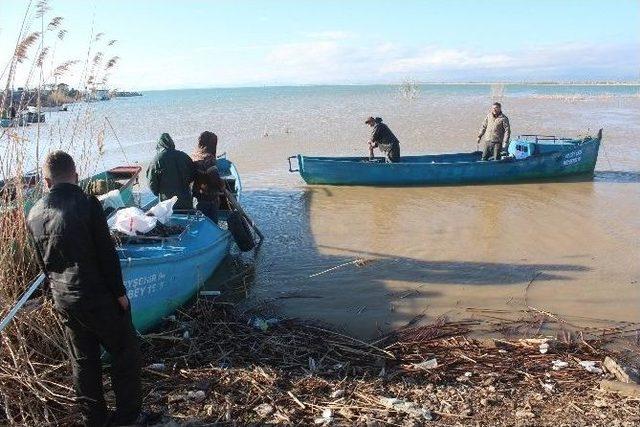 Beyşehir Gölü’nde Avlanma Yasağı Başladı