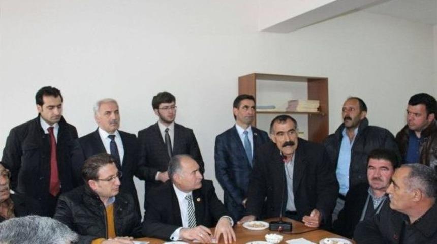 &Ouml;meroğlu, Mahalle Ziyaretlerini S&uuml;rd&uuml;r&uuml;yor