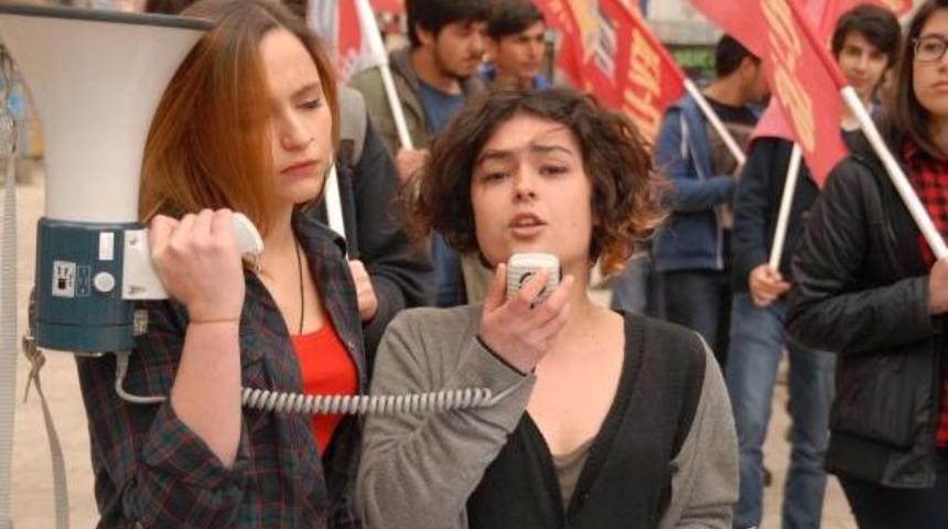 Denizli'de Liselilerden Ygs Protestosu