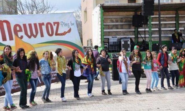 İslahiye'de Hdp'lilerden Nevruz Kutlaması