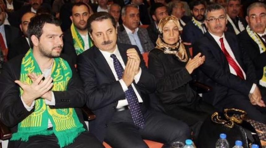 Bakan &Ccedil;elik, Gruba M&uuml;dahale Eden Polisi 'sakin Olun' Diyerek Uyardı (3)