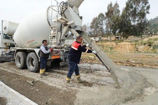 15 Yıllık Sorun &Ccedil;&ouml;z&uuml;ld&uuml;, Sanayi Sitesine Yol M&uuml;jdesi 1