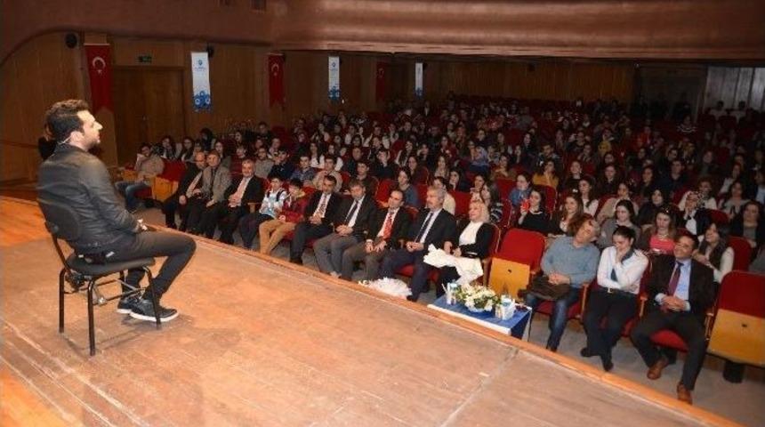Oyuncu Murat Yıldırım Adana Bt&uuml; &Ouml;ğrencileriyle Buluştu