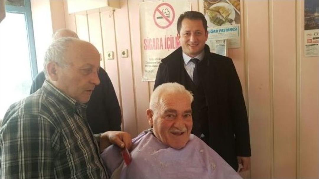 Numan &Ccedil;abuk Okulunu Ziyaret Etti, &Ouml;ğrencilik Yıllarını Hatırladı