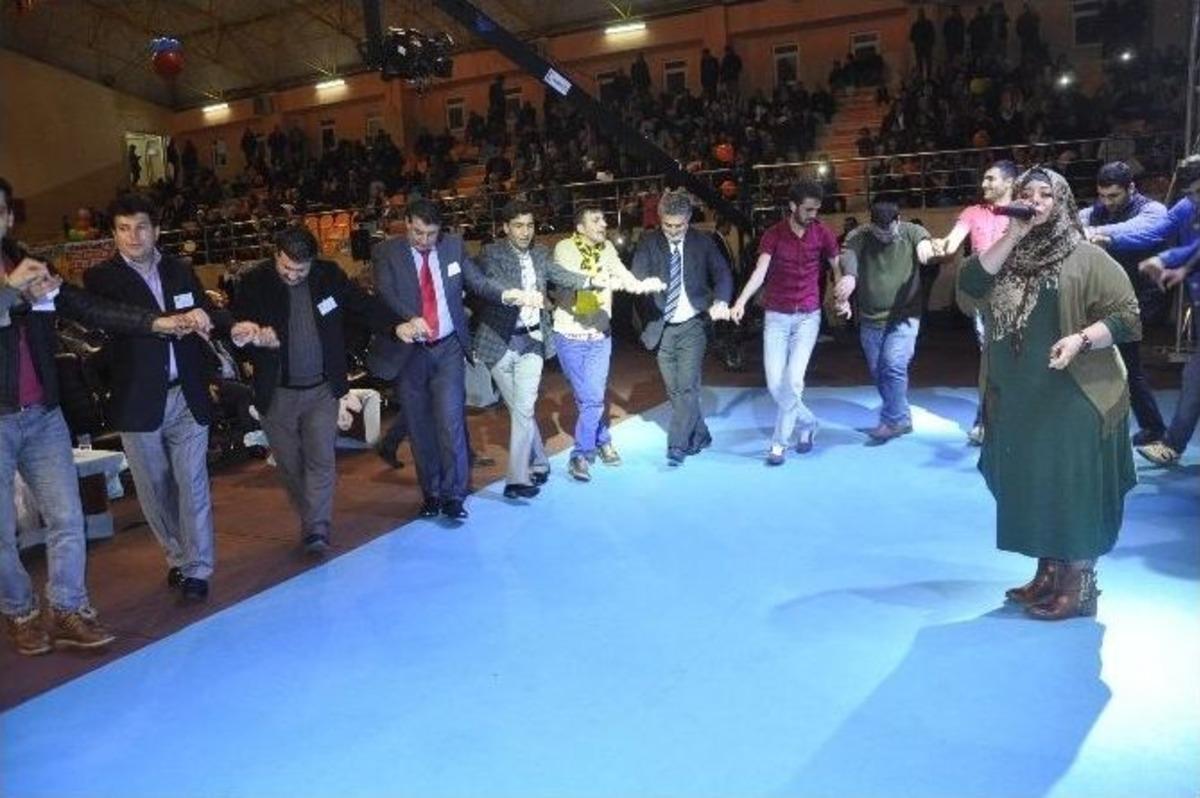 Sultanbeyli Erzurumlular Derneğinden Muhteşem Kurtuluş Gecesi