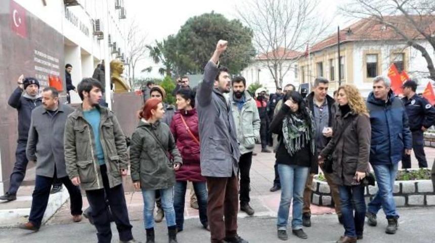 &Ccedil;anakkale'de Ikinci Kez G&ouml;zaltına Alınan Tkp'liler Tekrar Serbest