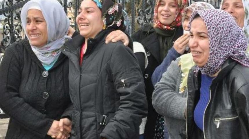 &Ccedil;&ouml;p Kamyonunun &Ccedil;arptığı Liseli Toprağa Verildi