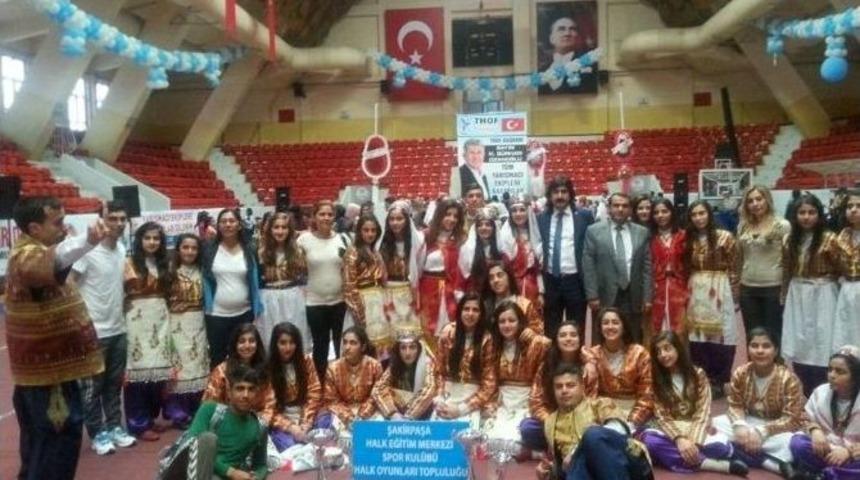 Şampiyonlar Başarıya Doymuyor