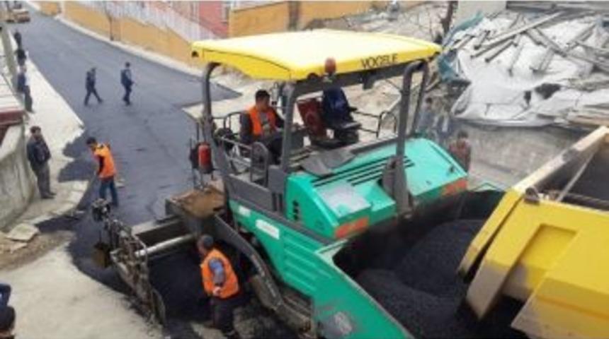 Dilovası&rsquo;nda Asfalt &Ccedil;alışmaları Devam Ediyor
