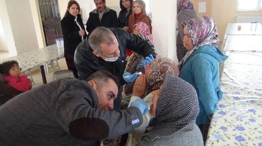 Ereğli&rsquo;de Kadınlar Diş Taramasından Ge&ccedil;ti