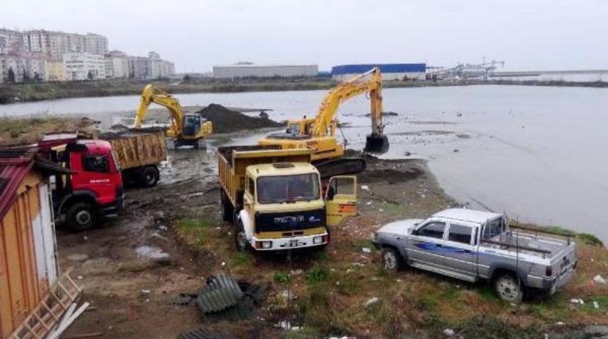 Rize'de Kuş G&ouml;zlem Alanına Iş Makineleri Girdi