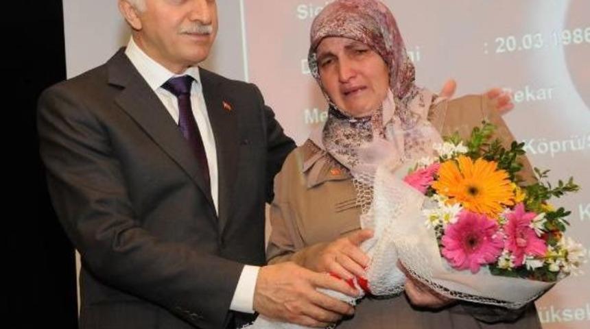 Madalya T&ouml;reninde Ağladılar