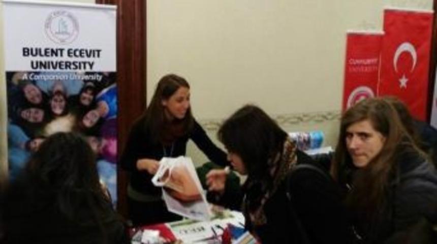 &Uuml;sk&uuml;p Eğitim Fuarı&rsquo;nda Be&uuml; Standına Yoğun İlgi