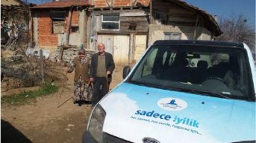 Deniz Feneri Derneği&rsquo;nin Yardımları S&uuml;r&uuml;yor