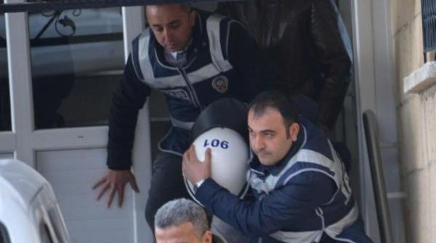 Lin&ccedil;ten Camiye Ka&ccedil;ırılıp Kurtarılan Cinayet Zanlısı Tutuklandı