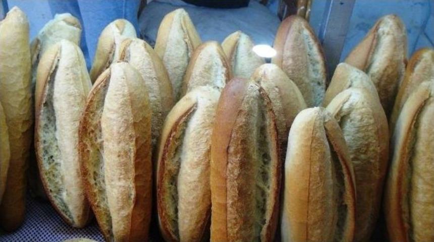 (&ouml;zel Haber) Ekmeği Bayatlamaması İ&ccedil;in Derin Dondurucuda Saklayın