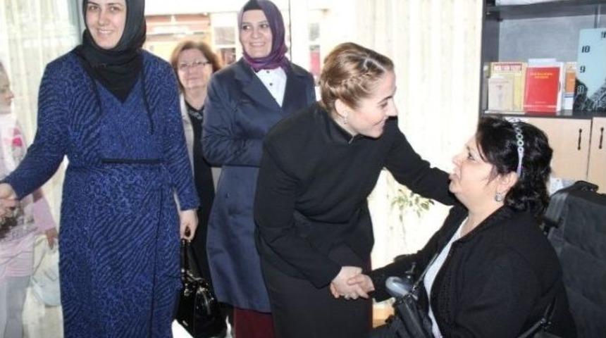 G&uuml;zide İ&ccedil;en Kasap Engelli Vatandaşlarla Buluştu