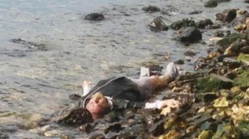 Darıca Sahilinde Erkek Cesedi Bulundu