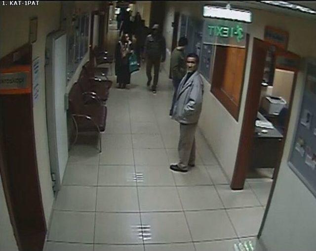 (&ouml;zel Haber) Doktorun &Ccedil;ay Parasını &Ccedil;alan Hırsız, G&uuml;venlik Kamerasına Yakalandı 1