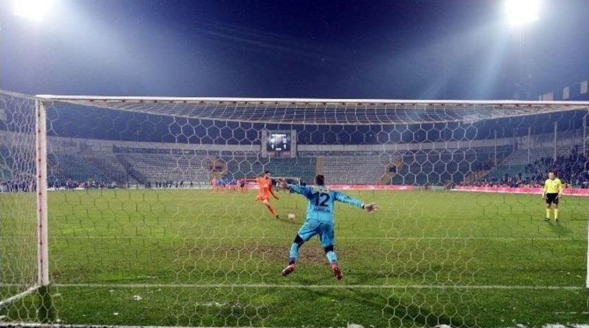 Bursaspor&rsquo;un Efsanesinden Harun&rsquo;a &Ouml;vg&uuml;