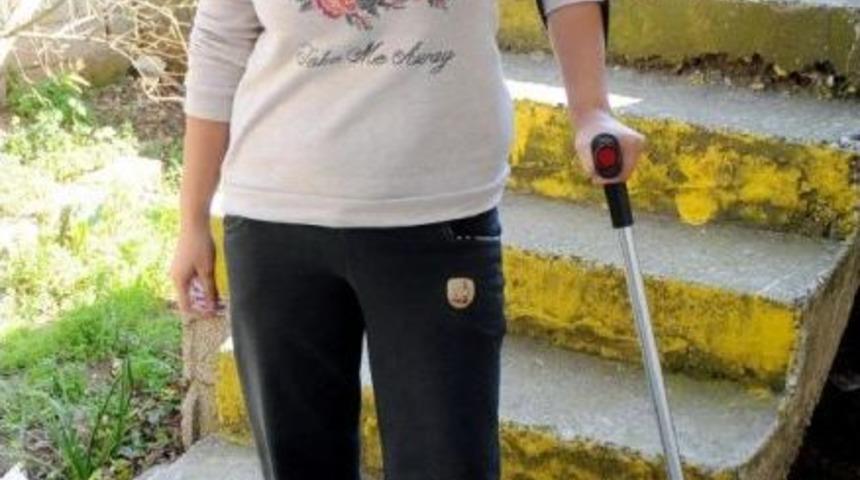 Simge Elif'in 'tedavim Yarım Kalmasın' Feryadı