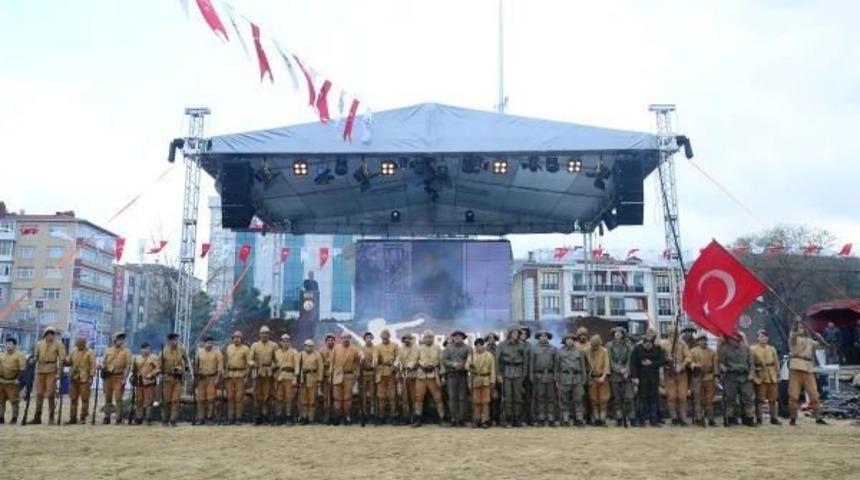 100. Yılda &Ccedil;anakkale Platosu Bağcılar'da