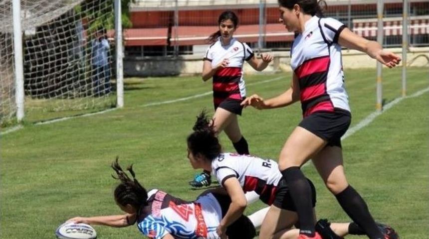 Karşıyaka&rsquo;da Şehitler İ&ccedil;in Anlamlı Ma&ccedil;