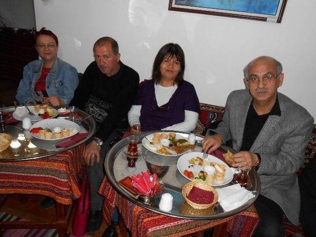 Eskişehirli Şair, Ozan Ve Yazarlar &Ccedil;anakkale Zaferi Yıl D&ouml;n&uuml;m&uuml;nde Buluştu 1