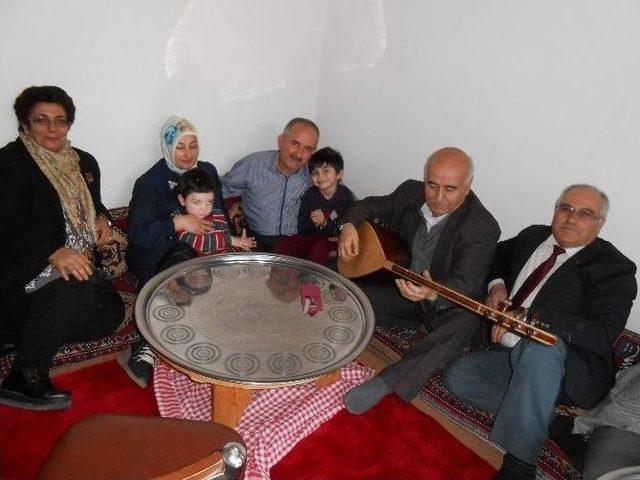 Eskişehirli Şair, Ozan Ve Yazarlar &Ccedil;anakkale Zaferi Yıl D&ouml;n&uuml;m&uuml;nde Buluştu 2