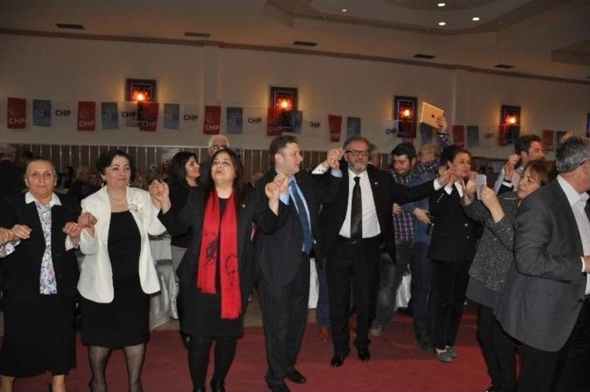 Chp&rsquo;li Aday Adayları Tanıtım Gecesinde Bir Araya Geldi