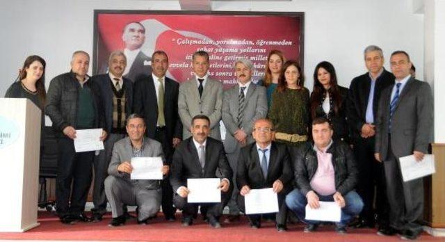 Gaziantep&rsquo;Te Emlak Danışmanlığı Kursiyerlerine Sertifika 1