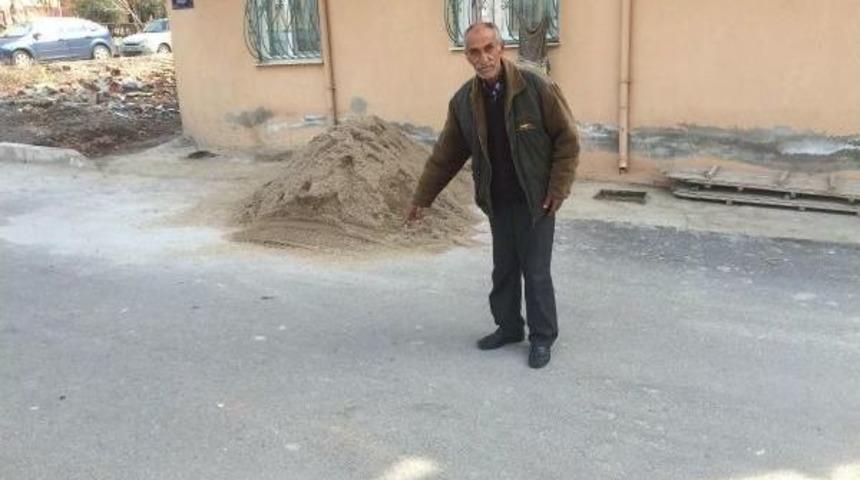 Kazada Yaralanan Minik Dilan Yaşam Savaşını Kaybetti