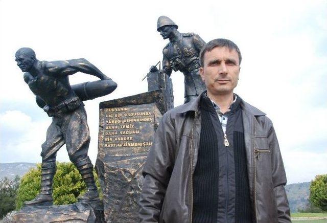 Koca Seyit, Yaptığı Kahramanlığı Kimseye Anlatmamış 1